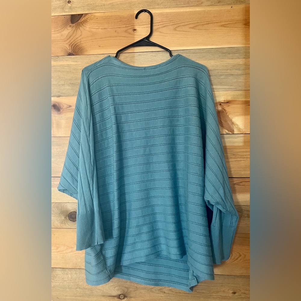 Cyrus Blue Batwing 3/4 sleeve sweater 1X